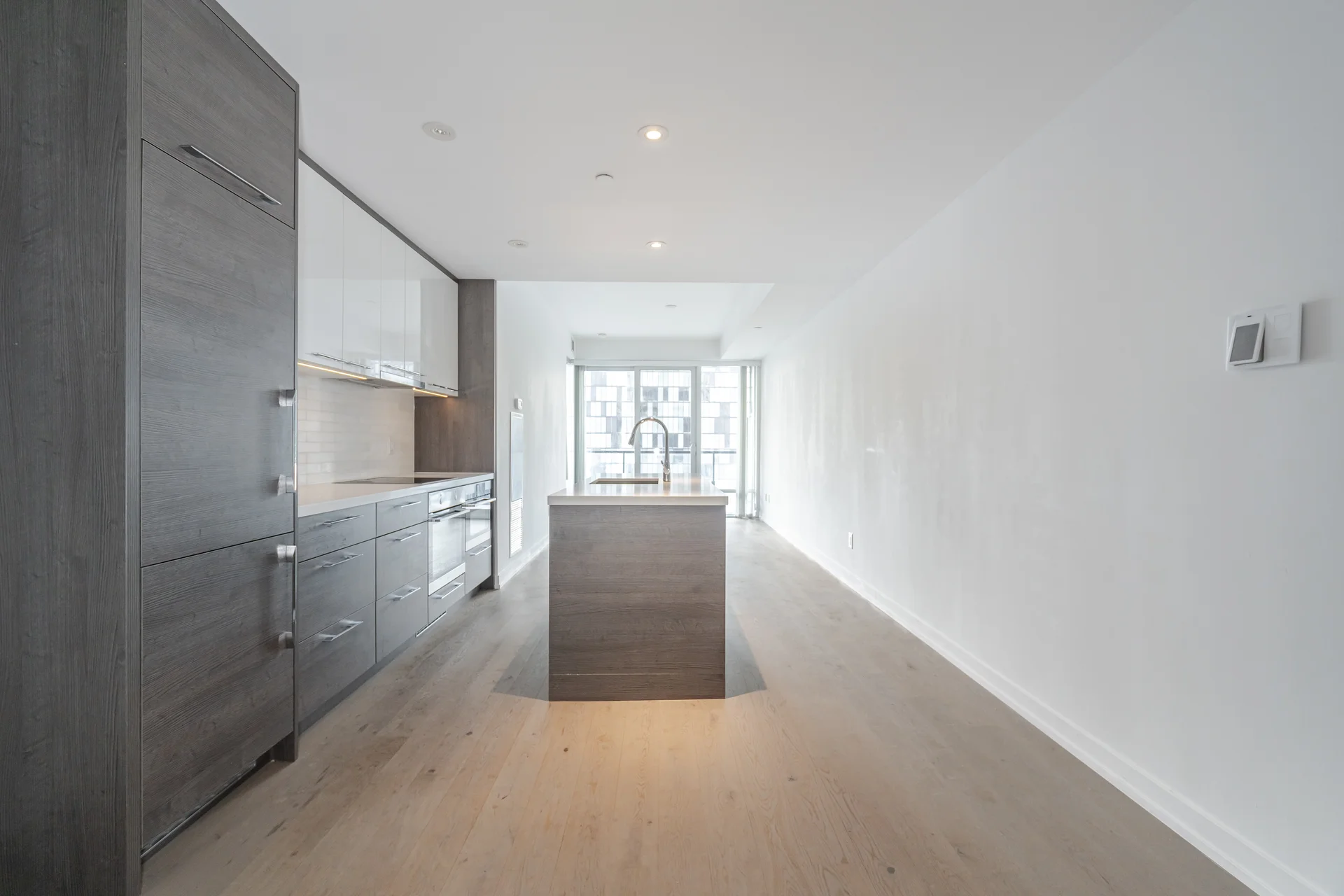 #2208-488 University Avenue, Toronto - photo 10