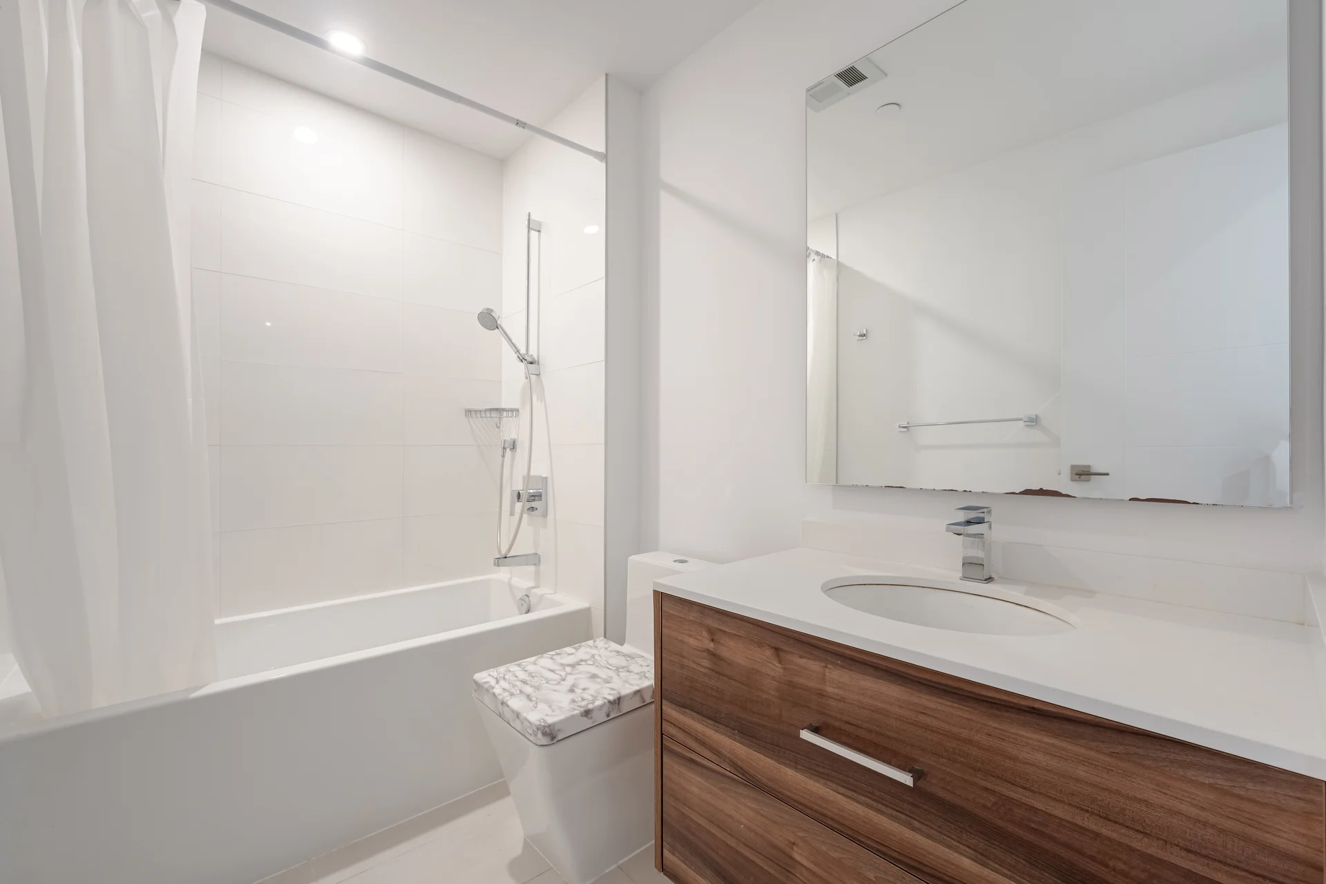 #2208-488 University Avenue, Toronto - photo 27