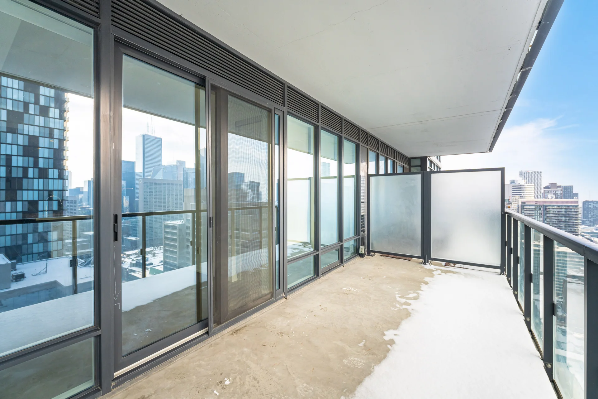 #2208-488 University Avenue, Toronto - photo 30
