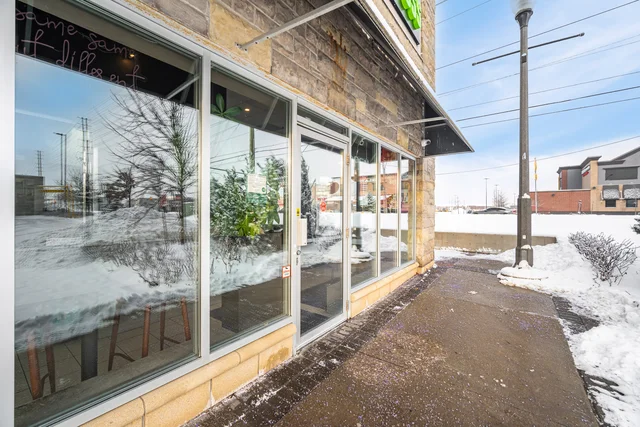 #F3-3621 Major MacKenzie Drive, Vaughan - photo 7