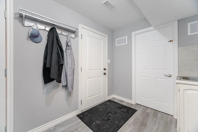 450 Rogers Road, Listowel - photo 32