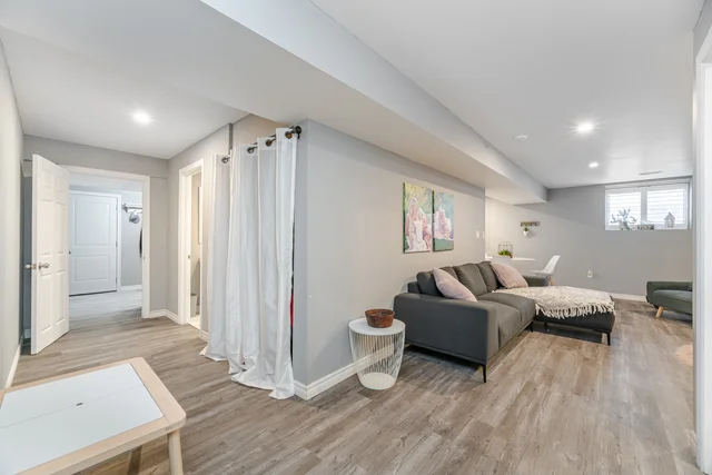 450 Rogers Road, Listowel - photo 35