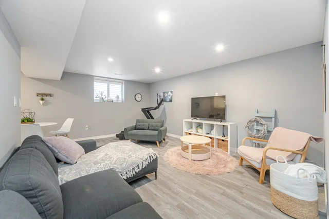 450 Rogers Road, Listowel - photo 36
