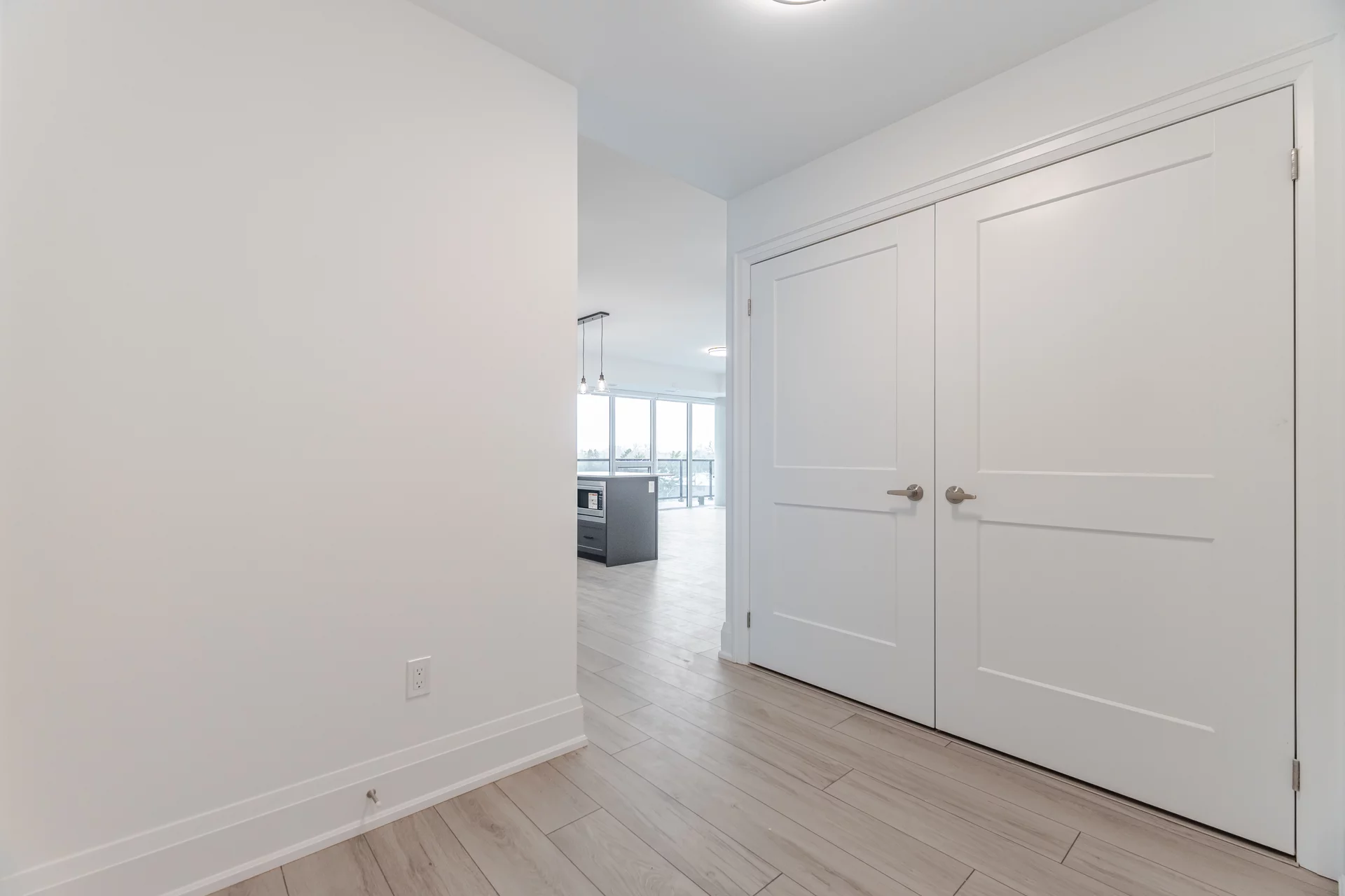 #602-1035 Southdown Road, Mississauga - photo 4