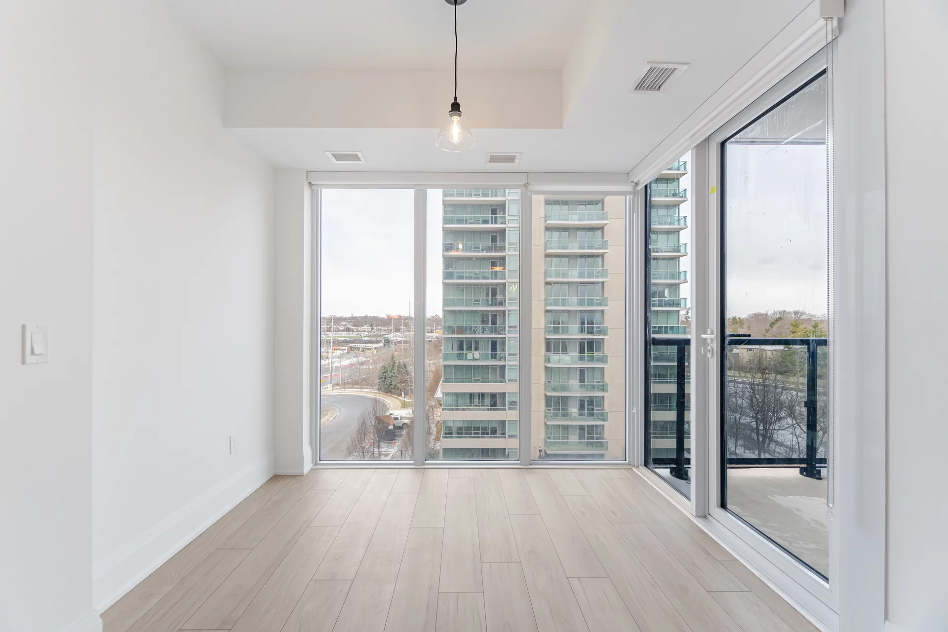 #602-1035 Southdown Road, Mississauga - photo 8