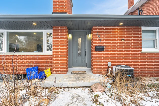 387 Mary Street North, Oshawa - photo 5
