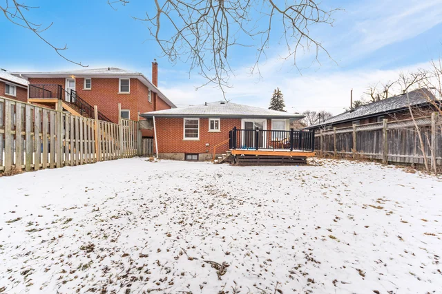 387 Mary Street North, Oshawa - photo 36