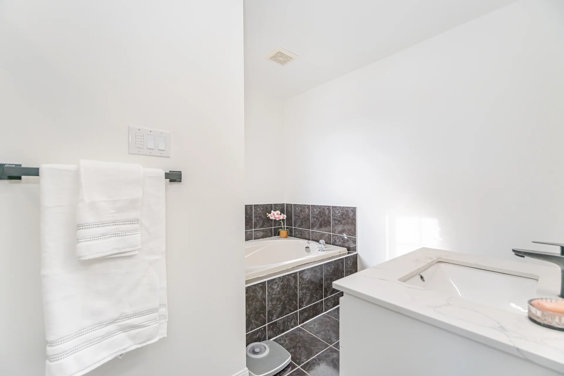 3916 Milkwood Crescent, Mississauga - photo 34
