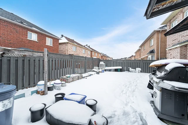 19 Citronella Lane, Brampton - photo 69