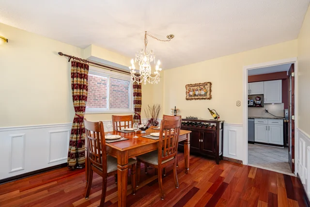 1615 Sir Monty's Drive, Mississauga - photo 15