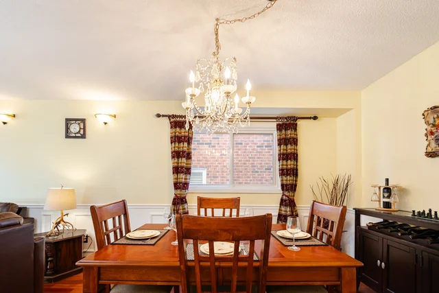 1615 Sir Monty's Drive, Mississauga - photo 16