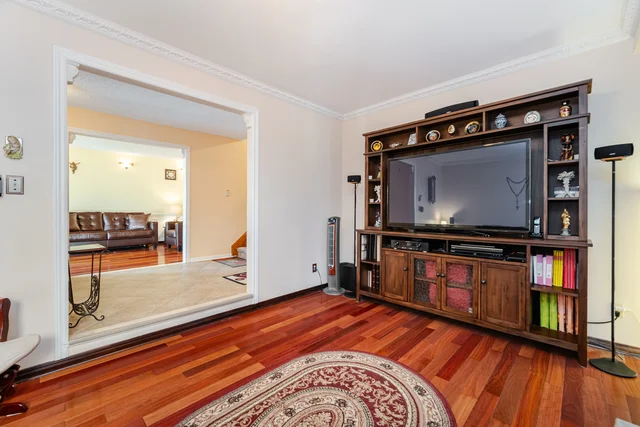 1615 Sir Monty's Drive, Mississauga - photo 19