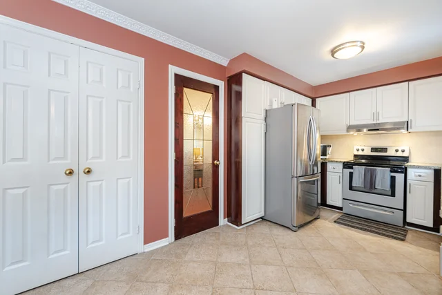 1615 Sir Monty's Drive, Mississauga - photo 22