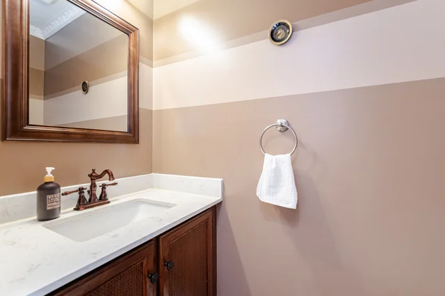 1615 Sir Monty's Drive, Mississauga - photo 30