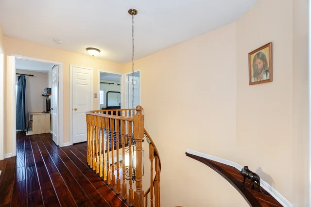 1615 Sir Monty's Drive, Mississauga - photo 32