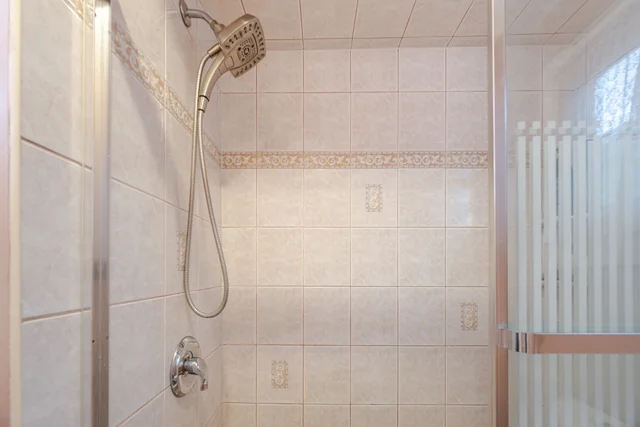 1615 Sir Monty's Drive, Mississauga - photo 49