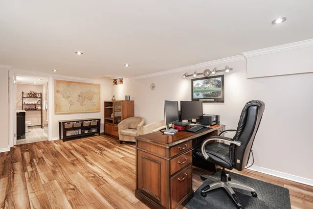 1615 Sir Monty's Drive, Mississauga - photo 60