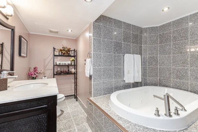 1615 Sir Monty's Drive, Mississauga - photo 61