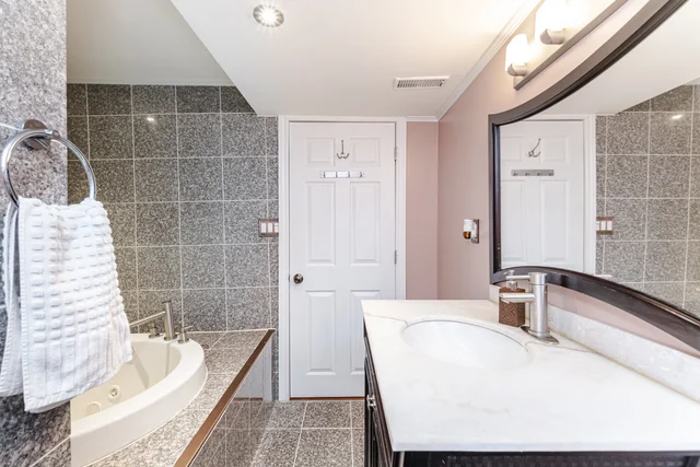 1615 Sir Monty's Drive, Mississauga - photo 63
