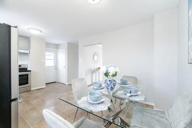 43 Markham Crescent, Stoney Creek - photo 18