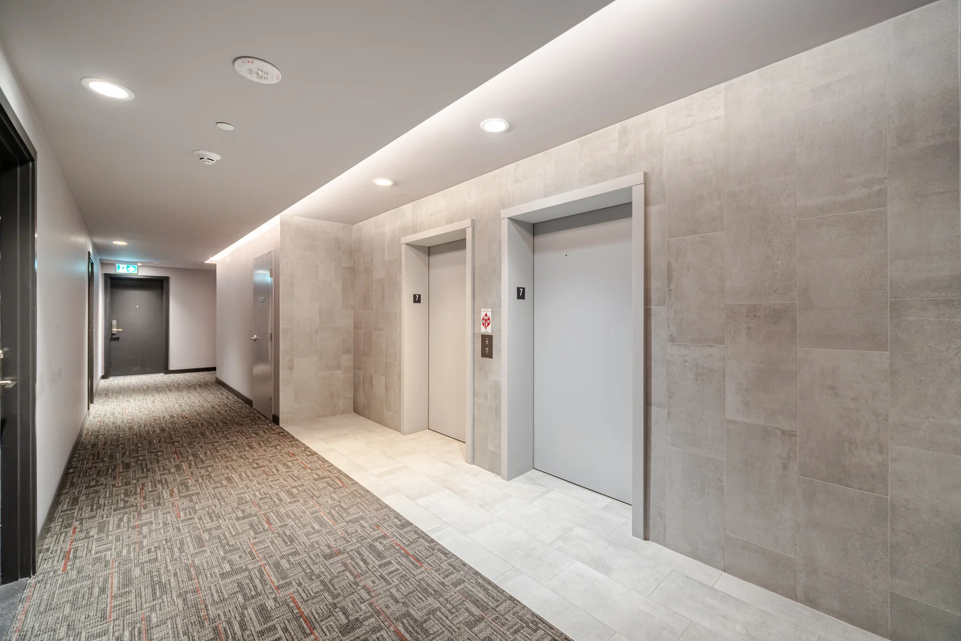 #715-2433 Dufferin Street, York - photo 5