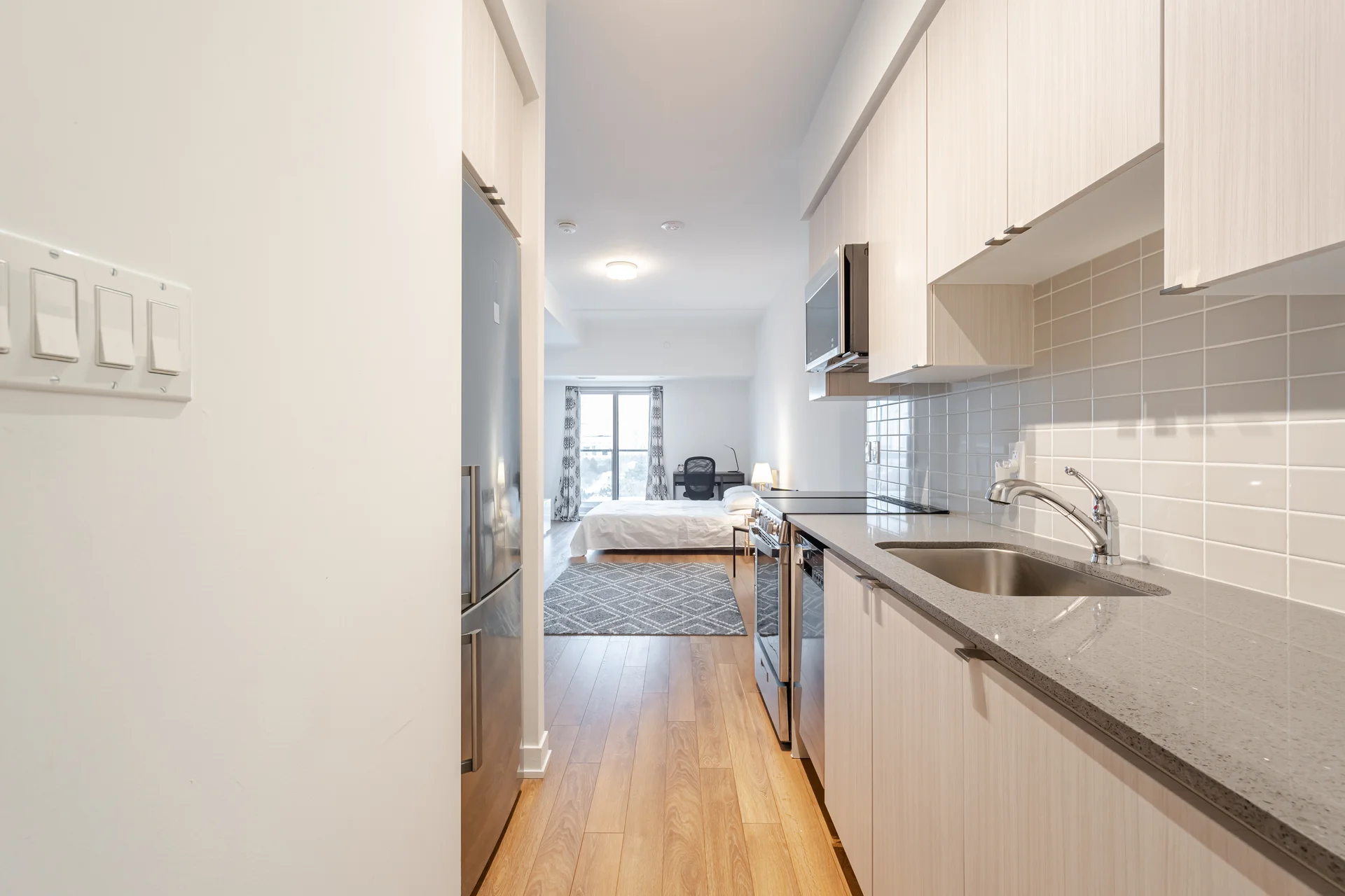 #715-2433 Dufferin Street, York - photo 9