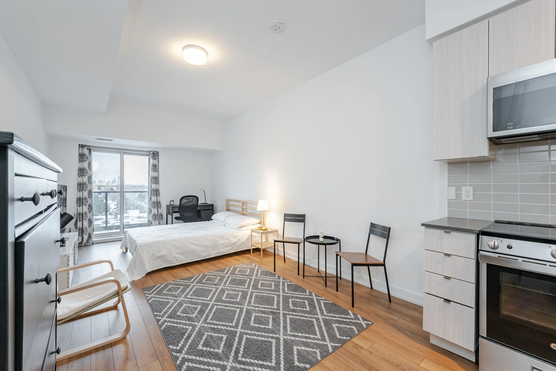 #715-2433 Dufferin Street, York - photo 16