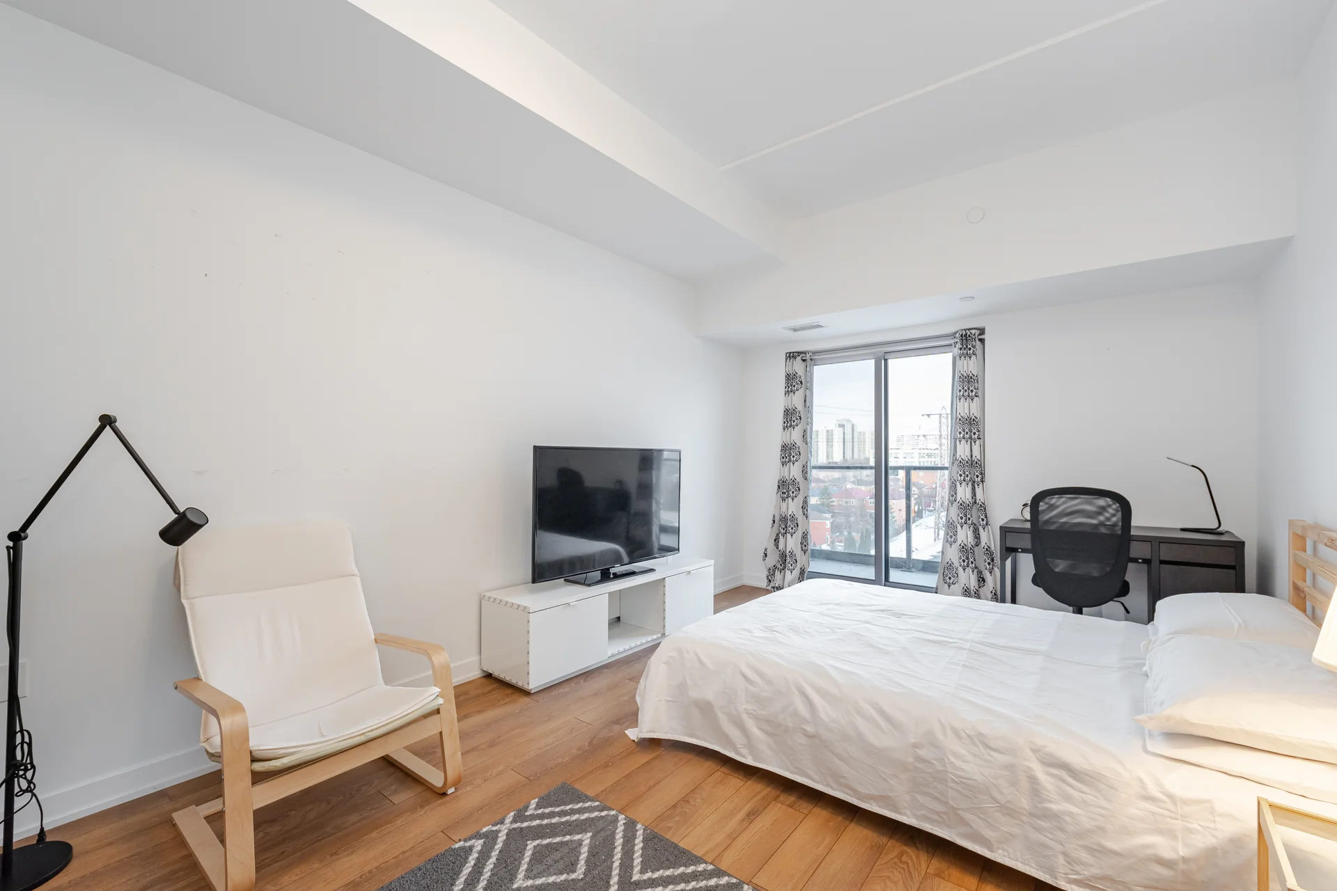 #715-2433 Dufferin Street, York - photo 20