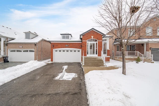 5844 Corinthian Trail, Mississauga - photo 2