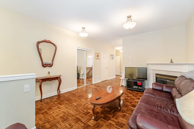 5844 Corinthian Trail, Mississauga - photo 14