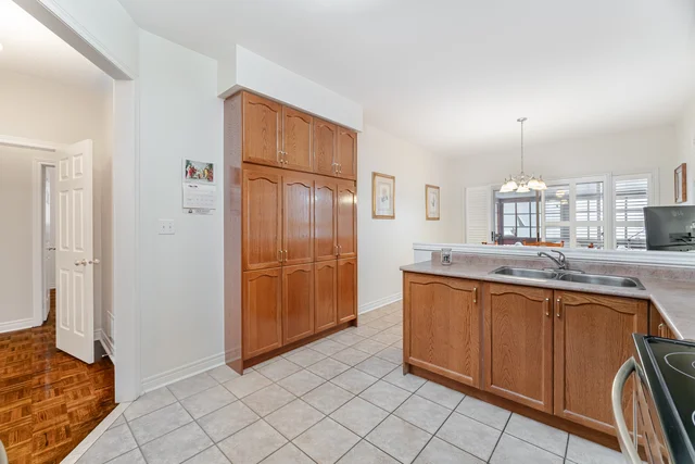 5844 Corinthian Trail, Mississauga - photo 19