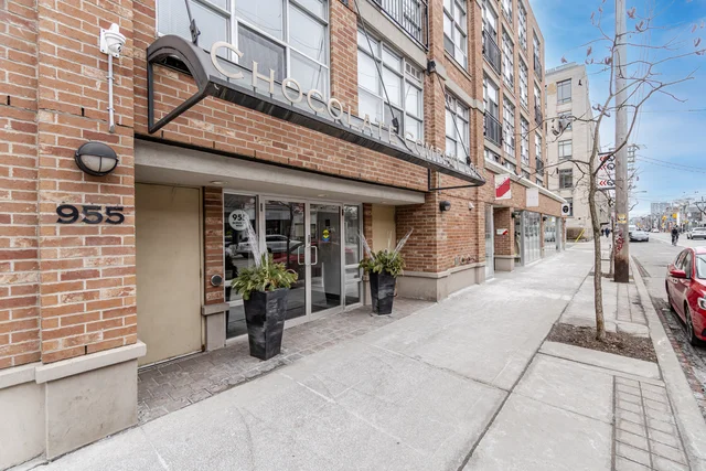 #513-955 Queen Street West, Toronto - photo 2