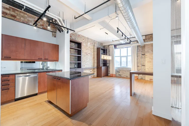 #513-955 Queen Street West, Toronto - photo 7