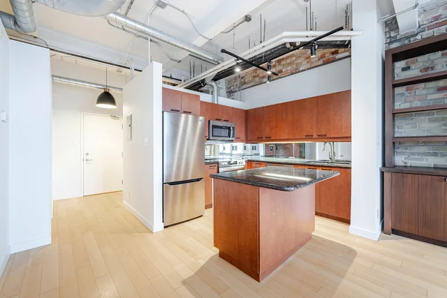 #513-955 Queen Street West, Toronto - photo 9