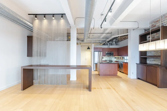 #513-955 Queen Street West, Toronto - photo 19