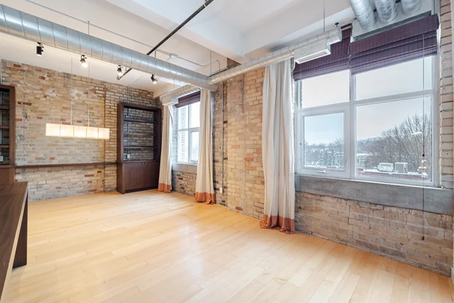 #513-955 Queen Street West, Toronto - photo 22