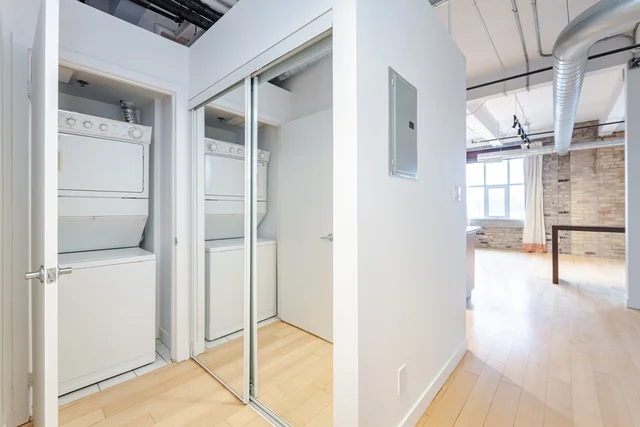 #513-955 Queen Street West, Toronto - photo 27
