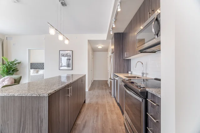 #113-150 Sabina Drive, Oakville - photo 13