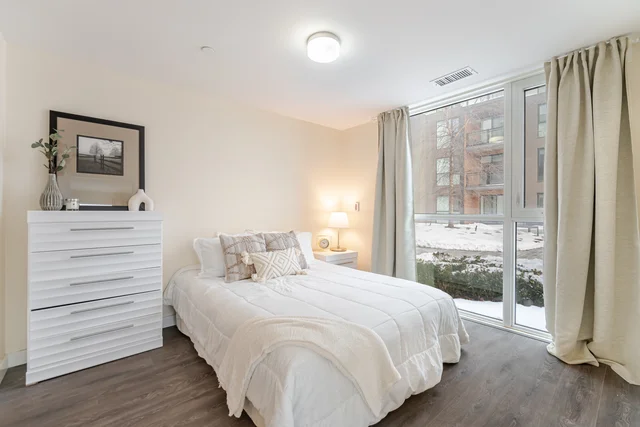 #113-150 Sabina Drive, Oakville - photo 19