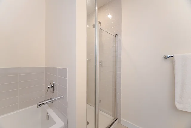 #113-150 Sabina Drive, Oakville - photo 24