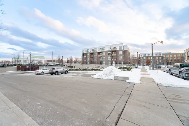 #113-150 Sabina Drive, Oakville - photo 38