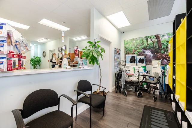 #8-5291 Lakeshore Road, Burlington - photo 3
