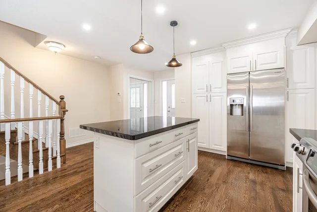 163 Tamarack Drive, Markham - photo 8