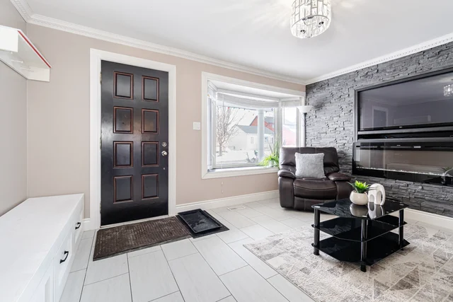 27 Brock Street, Ajax - photo 5