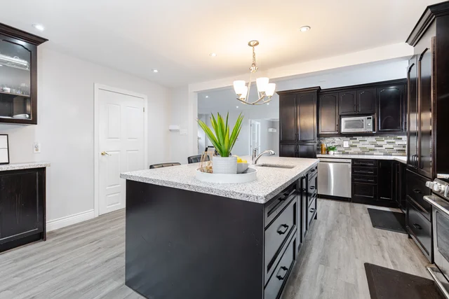 27 Brock Street, Ajax - photo 13