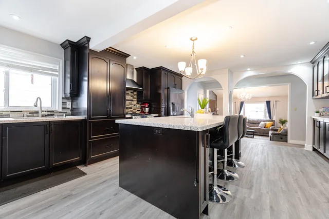 27 Brock Street, Ajax - photo 16