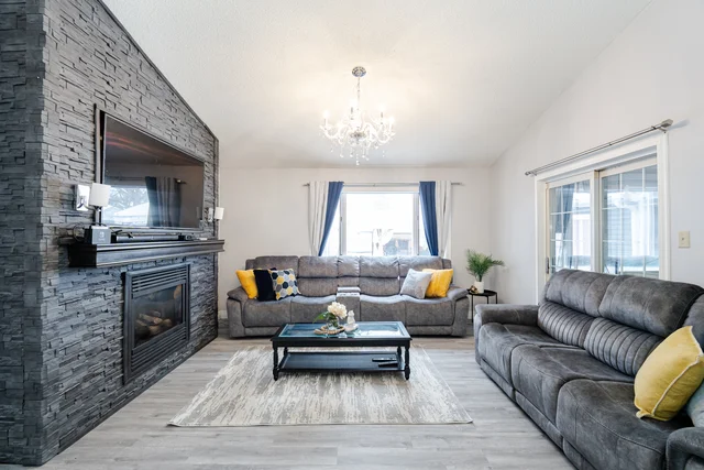 27 Brock Street, Ajax - photo 18