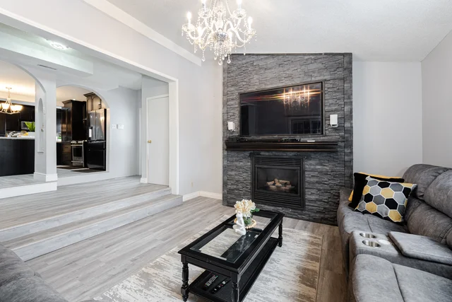 27 Brock Street, Ajax - photo 21