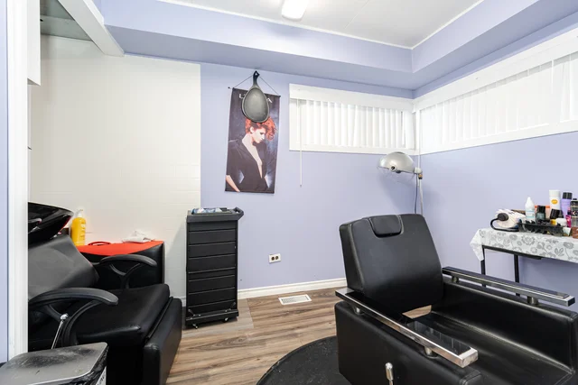 27 Brock Street, Ajax - photo 24