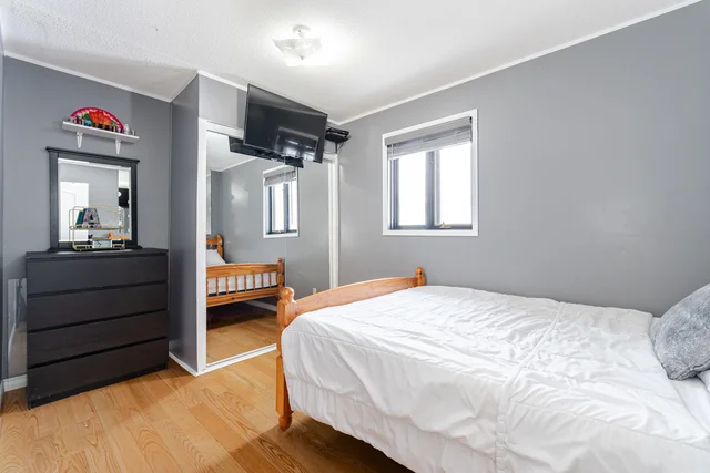 27 Brock Street, Ajax - photo 43